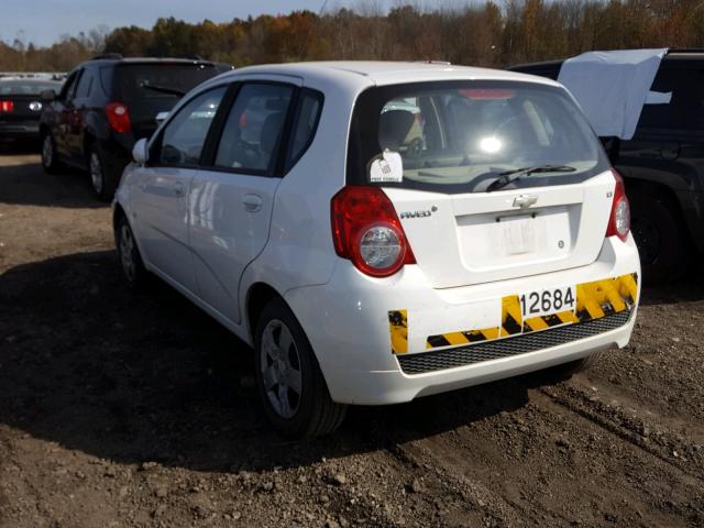 KL1TD66E99B671179 - 2009 CHEVROLET AVEO LS WHITE photo 3