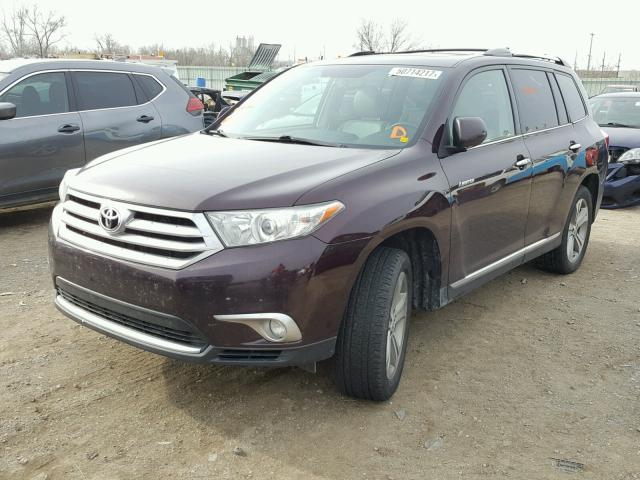 5TDDK3EH7CS148210 - 2012 TOYOTA HIGHLANDER MAROON photo 2