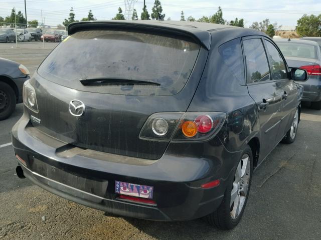 JM1BK343X41136516 - 2004 MAZDA 3 HATCHBAC CHARCOAL photo 4