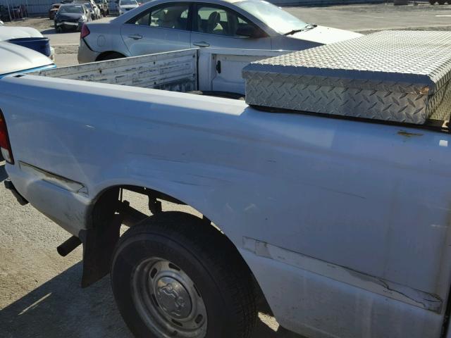 1FTYR10C9WUB76412 - 1998 FORD RANGER WHITE photo 6