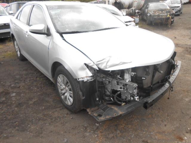 4T1BF1FKXCU119348 - 2012 TOYOTA CAMRY BASE SILVER photo 1