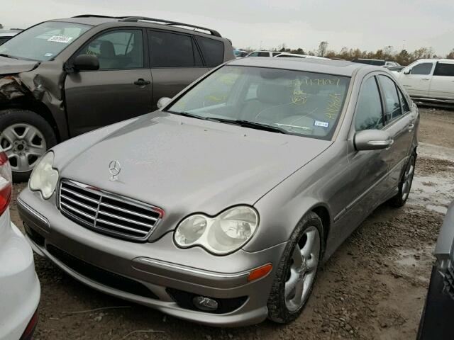 WDBRF52H96F731116 - 2006 MERCEDES-BENZ C GENERATI GRAY photo 2