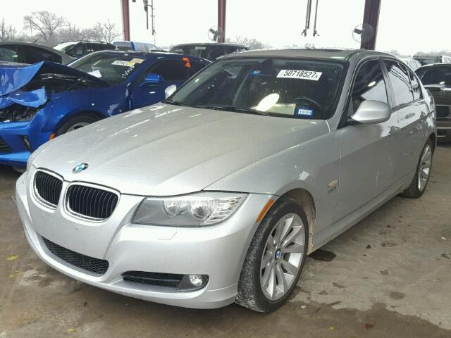 WBAPK5C57BF125099 - 2011 BMW 328 XI SUL SILVER photo 2