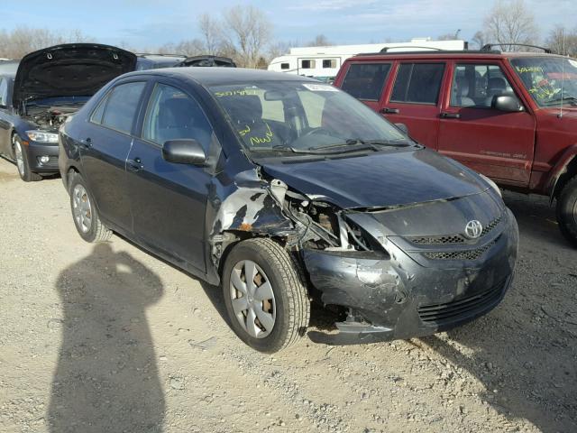 JTDBT923881284057 - 2008 TOYOTA YARIS GRAY photo 1