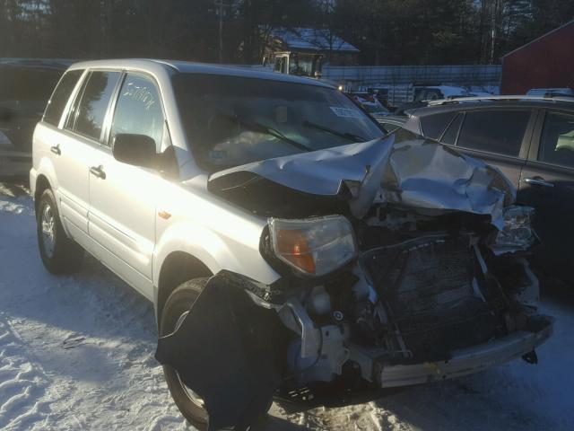 2HKYF181X6H517189 - 2006 HONDA PILOT LX SILVER photo 1