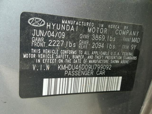 KMHDU46D09U799092 - 2009 HYUNDAI ELANTRA GL GRAY photo 10