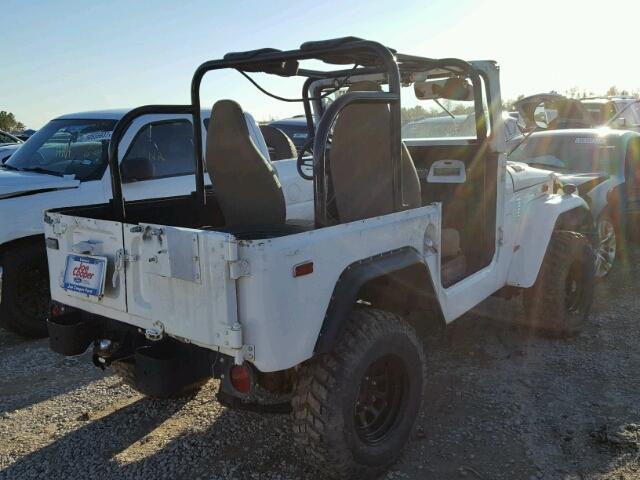 FJ40114289 - 1972 TOYOTA FJ CRUISER WHITE photo 4