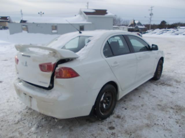 JA3AU26U29U615152 - 2009 MITSUBISHI LANCER ES/ WHITE photo 4