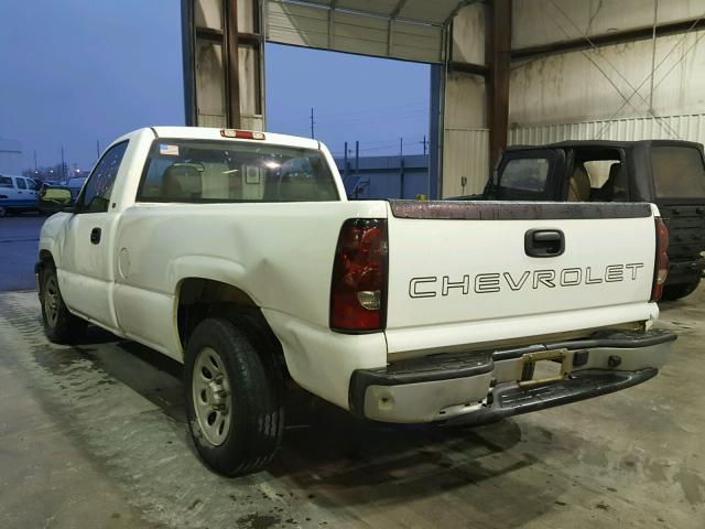 1GCEC14X45Z280938 - 2005 CHEVROLET SILVERADO WHITE photo 3