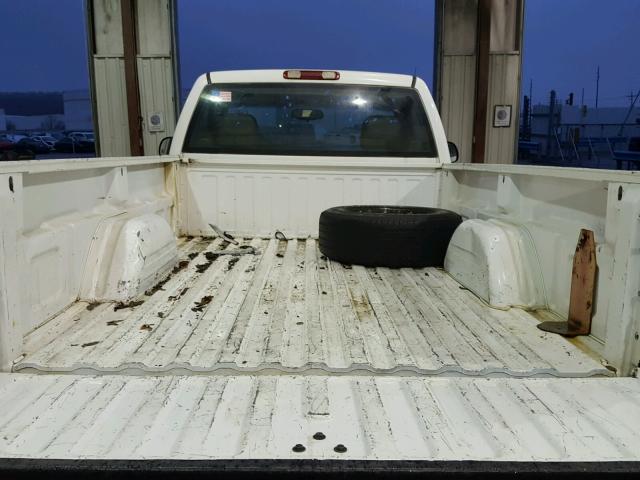 1GCEC14X45Z280938 - 2005 CHEVROLET SILVERADO WHITE photo 6