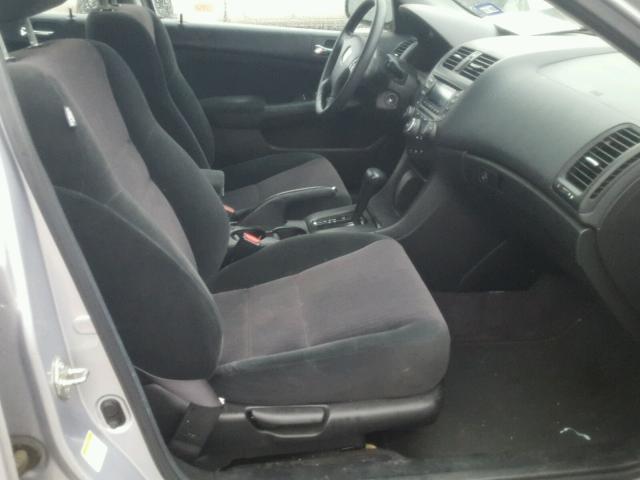 1HGCM66334A091501 - 2004 HONDA ACCORD LX SILVER photo 5