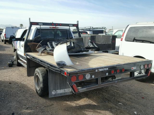 1GTJK39255E123937 - 2005 GMC NEW SIERRA WHITE photo 3