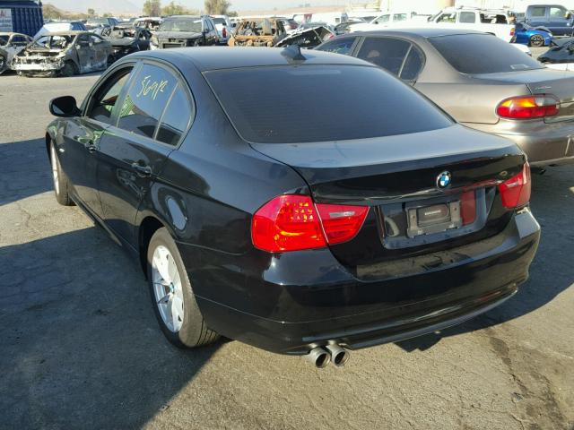 WBAPH7C52AE129723 - 2010 BMW 328 I BLACK photo 3