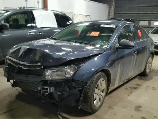 1G1PA5SH4D7317359 - 2013 CHEVROLET CRUZE LS BLUE photo 2