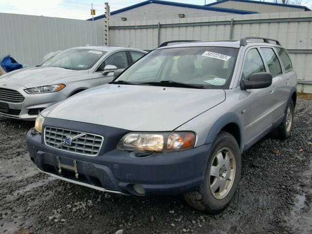 YV1SZ59H641128256 - 2004 VOLVO XC70 SILVER photo 2