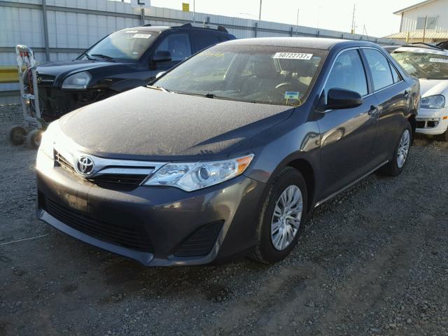 4T4BF1FK9CR174329 - 2012 TOYOTA CAMRY BASE GRAY photo 2