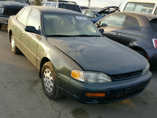 4T1BG12K5TU903620 - 1996 TOYOTA CAMRY DX GREEN photo 1