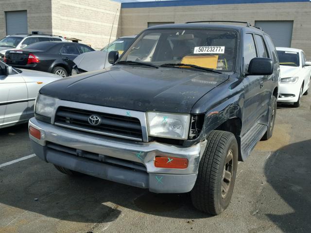 JT3GN86R8V0044778 - 1997 TOYOTA 4RUNNER SR BLACK photo 2