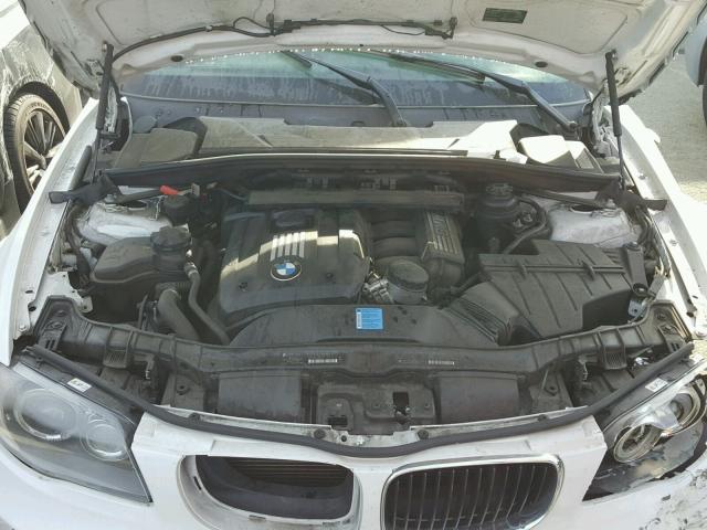 WBAUN1C53BVH83241 - 2011 BMW 128 I WHITE photo 7