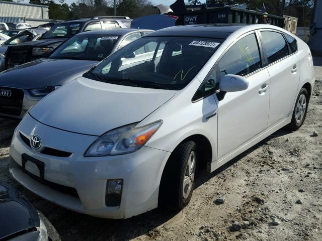 JTDKN3DU1A0122246 - 2010 TOYOTA PRIUS WHITE photo 2