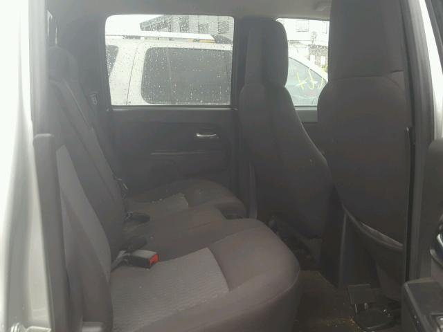 1GCHTCFE9C8122036 - 2012 CHEVROLET COLORADO L SILVER photo 6