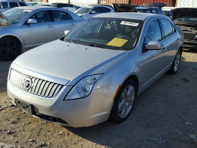 3MEHM0HA7AR630134 - 2010 MERCURY MILAN SILVER photo 2