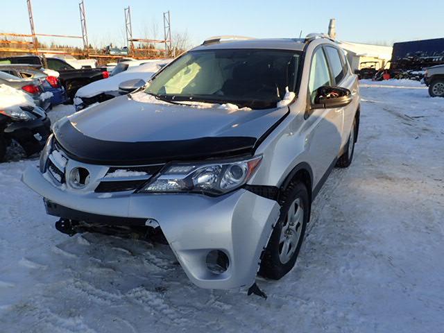 2T3RFREV1FW405612 - 2015 TOYOTA RAV4 XLE SILVER photo 2