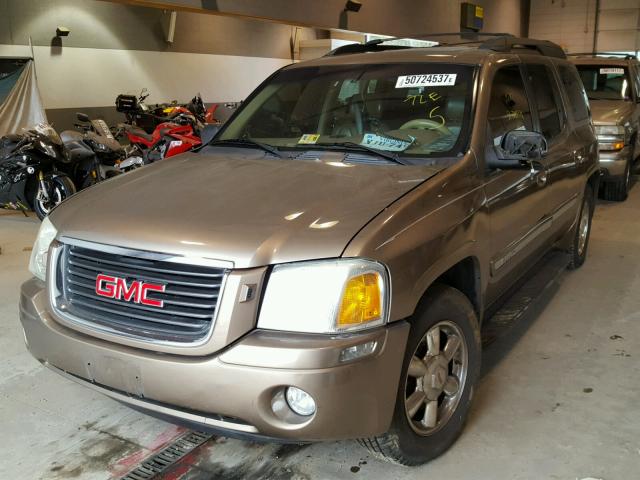 1GKET16S826136487 - 2002 GMC ENVOY XL GOLD photo 2