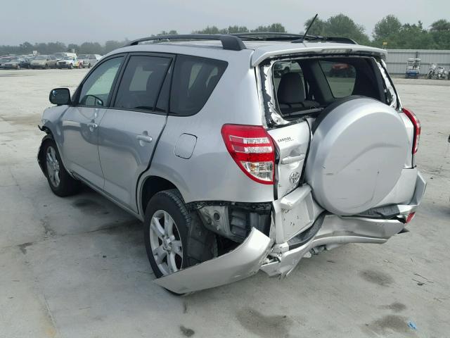 2T3ZF4DV6CW110215 - 2012 TOYOTA RAV4 SILVER photo 3