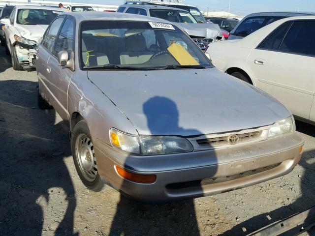 1NXBB02E1TZ370328 - 1996 TOYOTA COROLLA DX GOLD photo 1