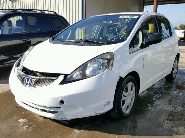 JHMGE88259S049697 - 2009 HONDA FIT WHITE photo 2