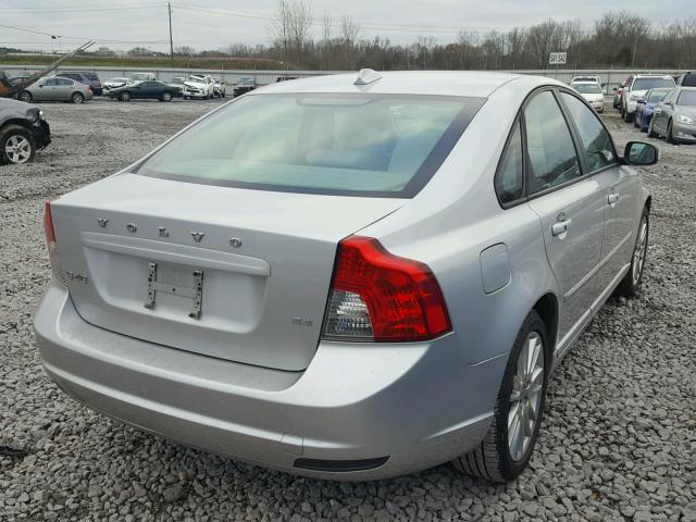 YV1382MS9A2502096 - 2010 VOLVO S40 2.4I SILVER photo 4