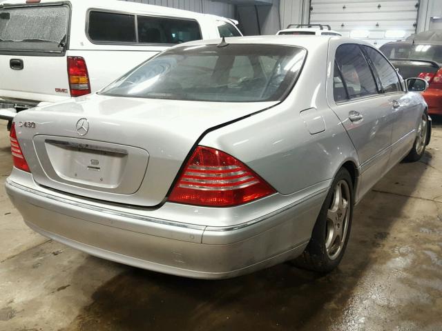 WDBNG70J75A452157 - 2005 MERCEDES-BENZ S 430 SILVER photo 4