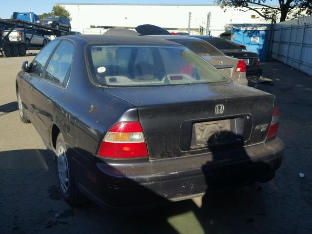 JHMCD5633RC063149 - 1994 HONDA ACCORD LX BLACK photo 3