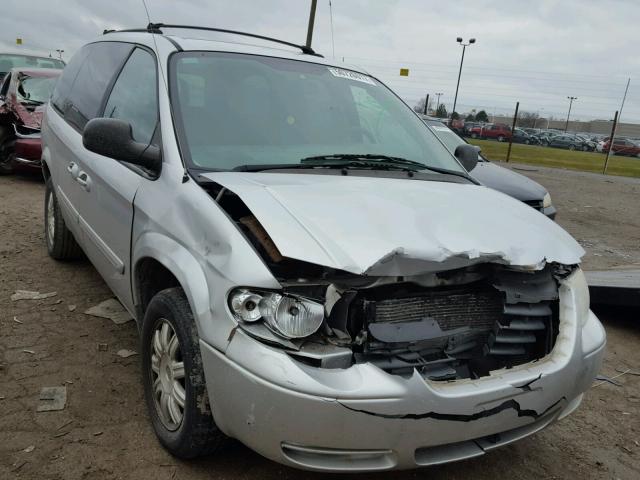 2A4GP54L86R927073 - 2006 CHRYSLER TOWN & COU GRAY photo 1