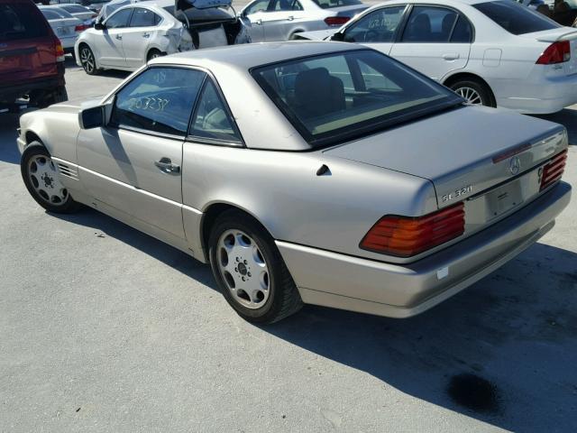 WDBFA63E2RF098958 - 1994 MERCEDES-BENZ SL 320 GOLD photo 3