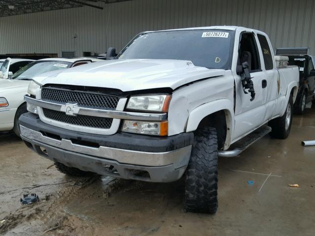 2GCEK19T041284792 - 2004 CHEVROLET SILVERADO WHITE photo 2