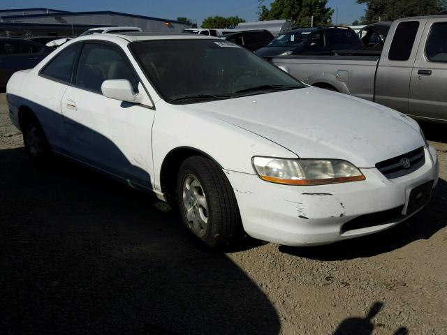 1HGCG3270XA020789 - 1999 HONDA ACCORD EX WHITE photo 1