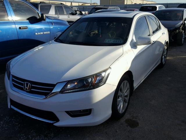 1HGCR2F86DA036515 - 2013 HONDA ACCORD EXL WHITE photo 2