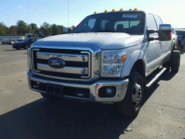 1FT8W3DT7BEA50911 - 2011 FORD F350 SUPER WHITE photo 2