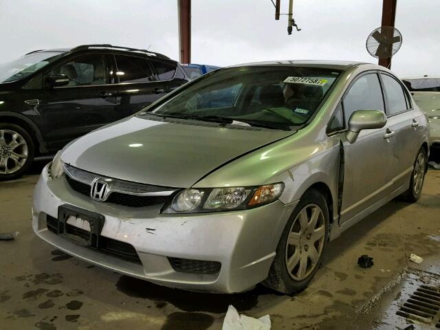 2HGFA16549H540090 - 2009 HONDA CIVIC LX SILVER photo 2