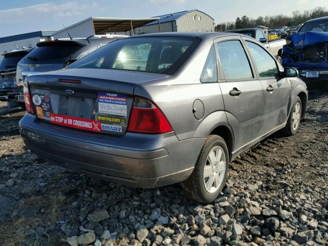 1FAFP34N87W222358 - 2007 FORD FOCUS ZX4 CHARCOAL photo 4