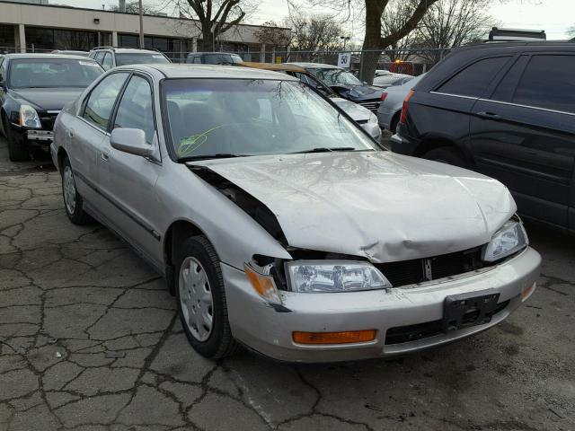 1HGCD5638VA084510 - 1997 HONDA ACCORD LX BEIGE photo 1