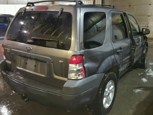 1FMYU93145KC92923 - 2005 FORD ESCAPE XLT GRAY photo 4