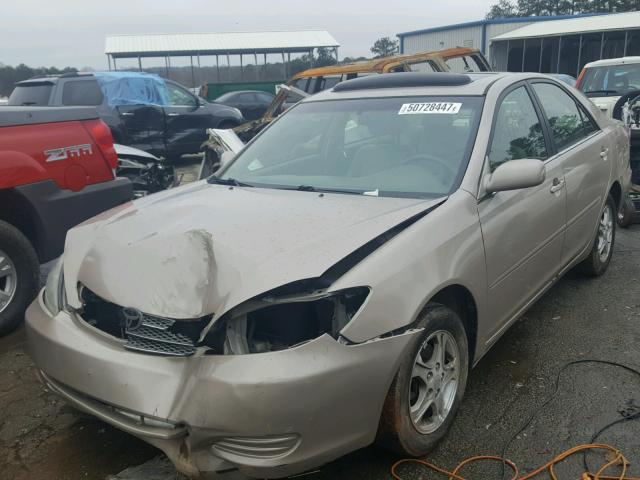 4T1BE32K34U310230 - 2004 TOYOTA CAMRY LE ოქროსფერი ფოტო 2