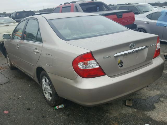 4T1BE32K34U310230 - 2004 TOYOTA CAMRY LE ოქროსფერი ფოტო 3