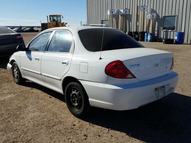 KNAFB121635262058 - 2003 KIA SPECTRA BA WHITE photo 3