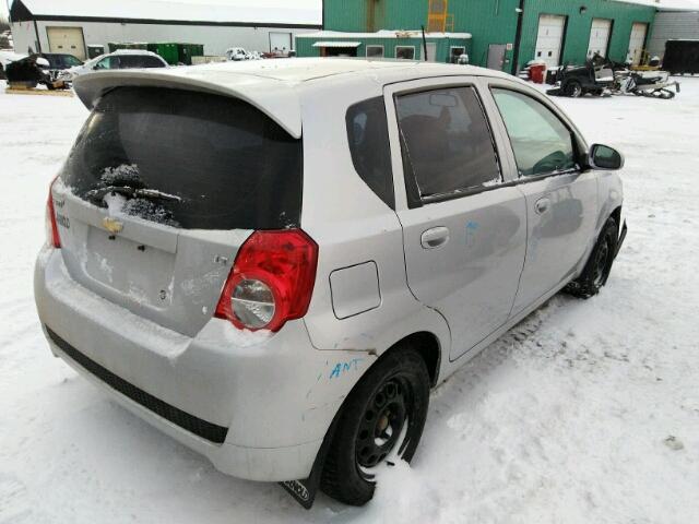 3G1TC6DG5BL147587 - 2011 CHEVROLET AVEO LT SILVER photo 4