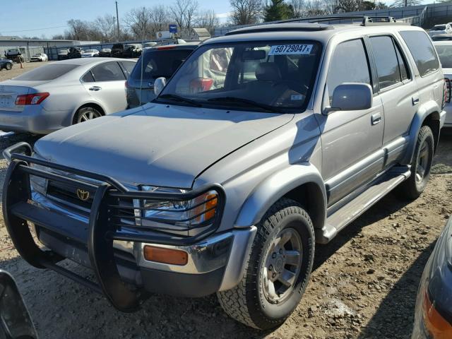 JT3GN87R1V0042000 - 1997 TOYOTA 4RUNNER LI SILVER photo 2