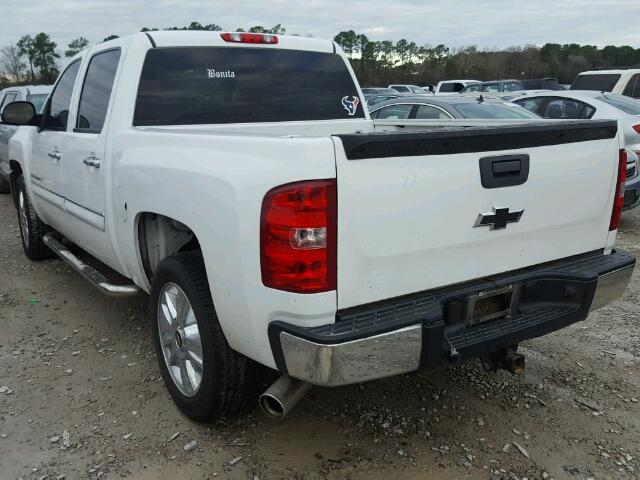 3GCPCSE00CG182132 - 2012 CHEVROLET SILVERADO WHITE photo 3